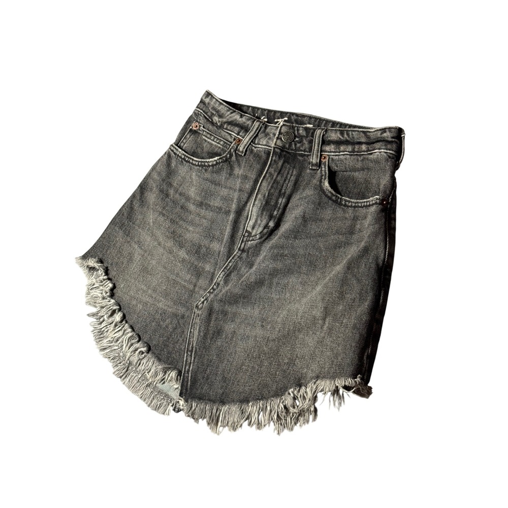 NWOT We The Free Black Denim Mini Skirt Raw Fringe Hem Distressed Size 25 - Picture 2 of 8